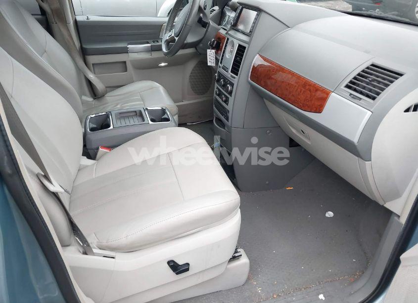 Photo 5 of 2008 Chrysler Town & COUNTRY TOURING (VIN 2A8HR54PX8R719361)