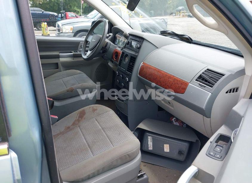 Photo 5 of 2008 Chrysler Town & COUNTRY TOURING (VIN 2A8HR54PX8R817418)