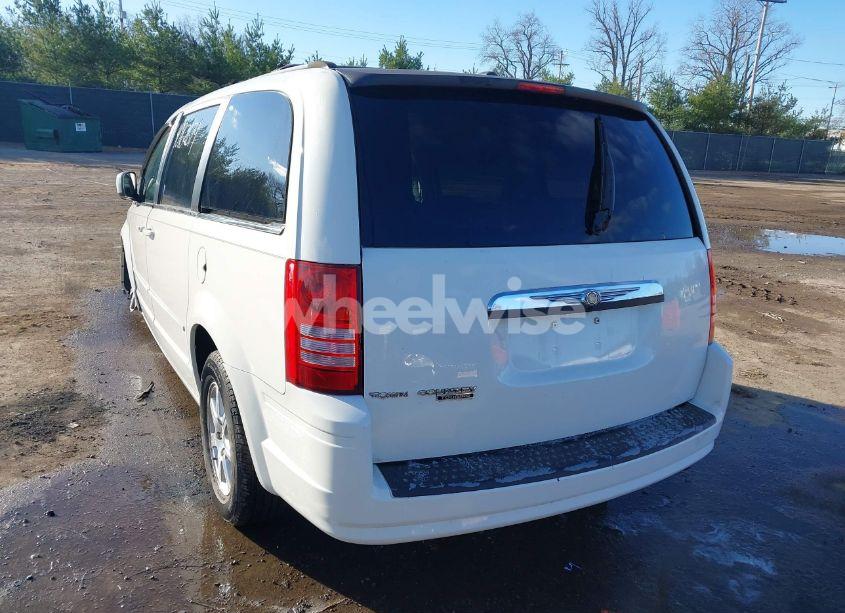 Photo 3 of 2008 Chrysler Town & COUNTRY TOURING (VIN 2A8HR54PX8R837751)