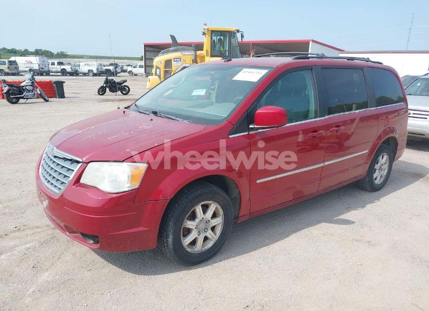Photo 2 of 2009 Chrysler Town & COUNTRY TOURING (VIN 2A8HR54X39R627266)