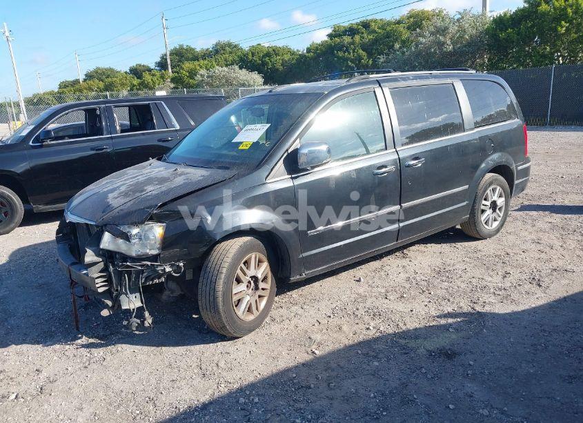 Photo 2 of 2008 Chrysler Town & COUNTRY LIMITED (VIN 2A8HR64X28R720395)