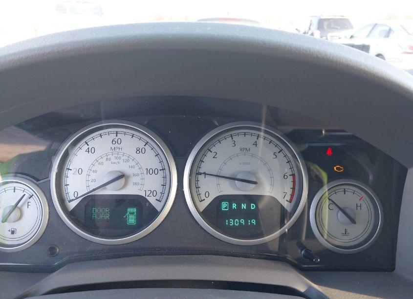 Photo 16 of 2009 Chrysler Town & COUNTRY LIMITED (VIN 2A8HR64X29R577756)