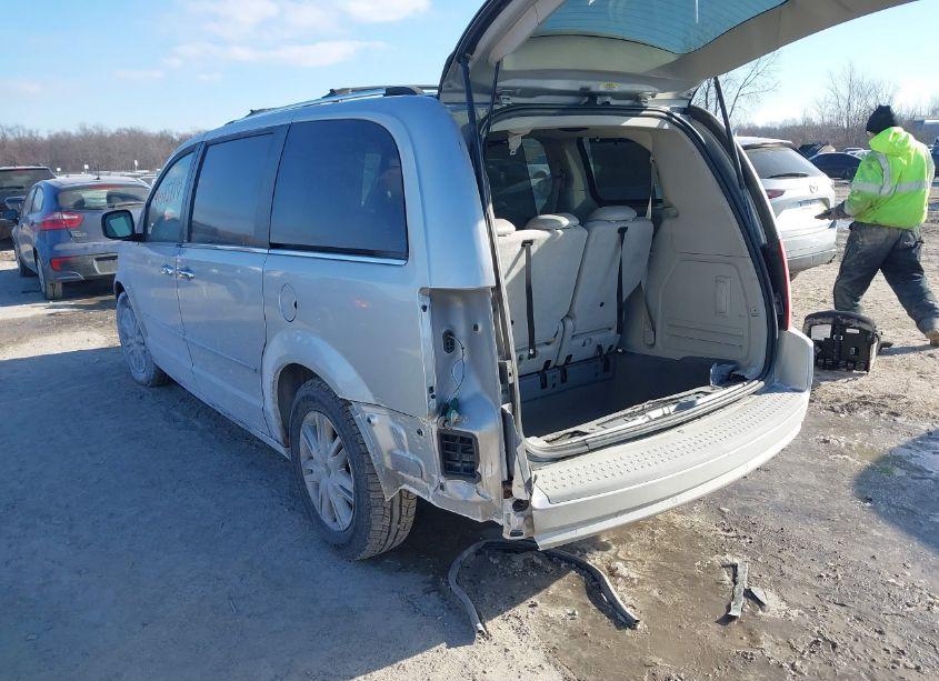 Photo 3 of 2009 Chrysler Town & COUNTRY LIMITED (VIN 2A8HR64X29R577756)