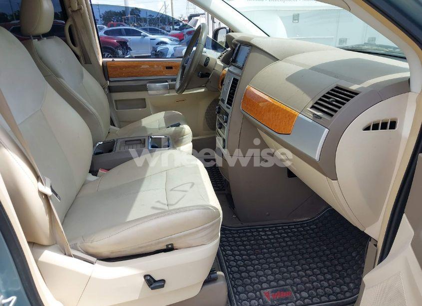 Photo 5 of 2008 Chrysler Town & COUNTRY LIMITED (VIN 2A8HR64X38R746763)