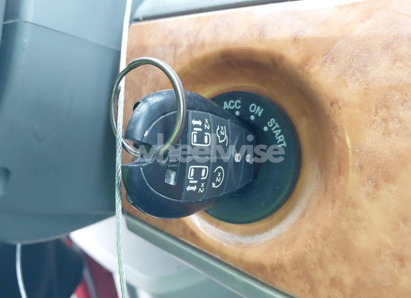 Photo 11 of 2009 Chrysler Town & COUNTRY LIMITED (VIN 2A8HR64X39R589429)