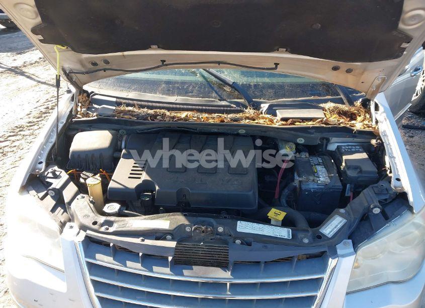 Photo 10 of 2009 Chrysler Town & COUNTRY LIMITED (VIN 2A8HR64X59R600947)