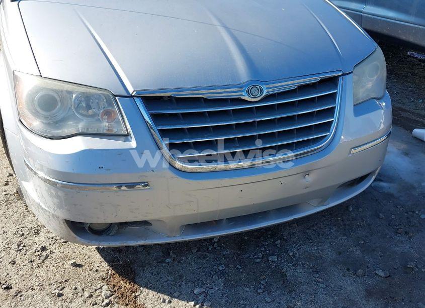 Photo 12 of 2009 Chrysler Town & COUNTRY LIMITED (VIN 2A8HR64X59R600947)