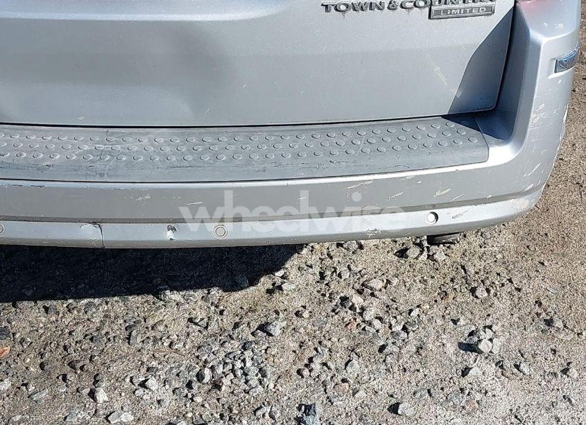 Photo 6 of 2009 Chrysler Town & COUNTRY LIMITED (VIN 2A8HR64X59R600947)