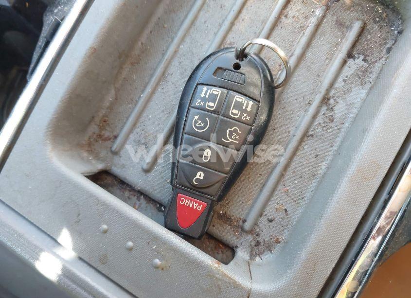 Photo 11 of 2008 Chrysler Town & COUNTRY LIMITED (VIN 2A8HR64X68R607159)