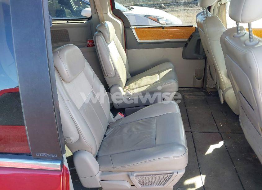 Photo 8 of 2008 Chrysler Town & COUNTRY LIMITED (VIN 2A8HR64X68R607159)