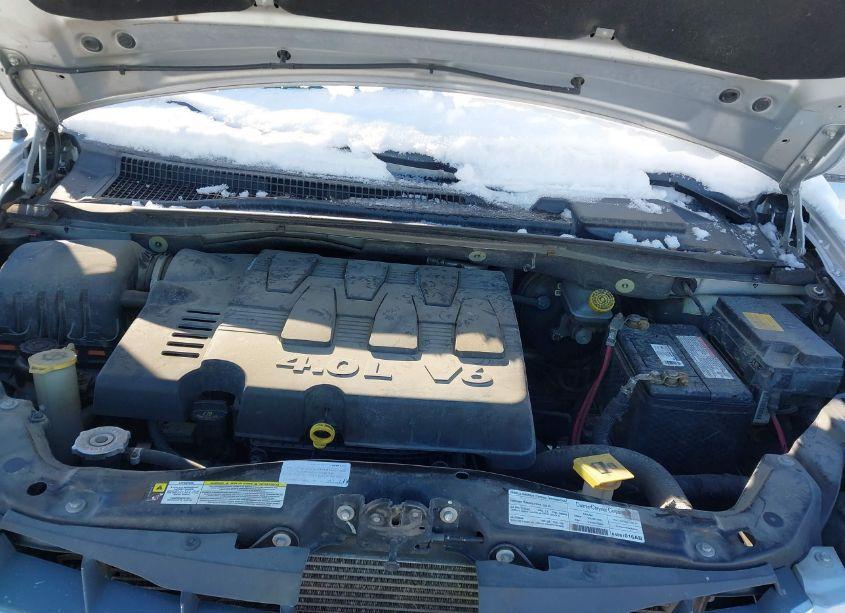 Photo 10 of 2008 Chrysler Town & COUNTRY LIMITED (VIN 2A8HR64X68R697381)