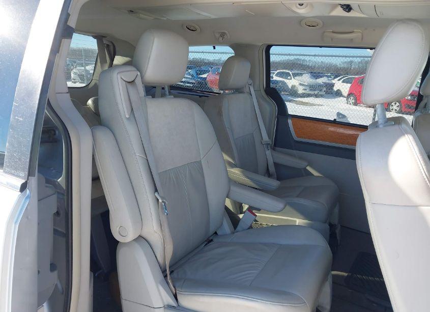 Photo 8 of 2008 Chrysler Town & COUNTRY LIMITED (VIN 2A8HR64X68R697381)