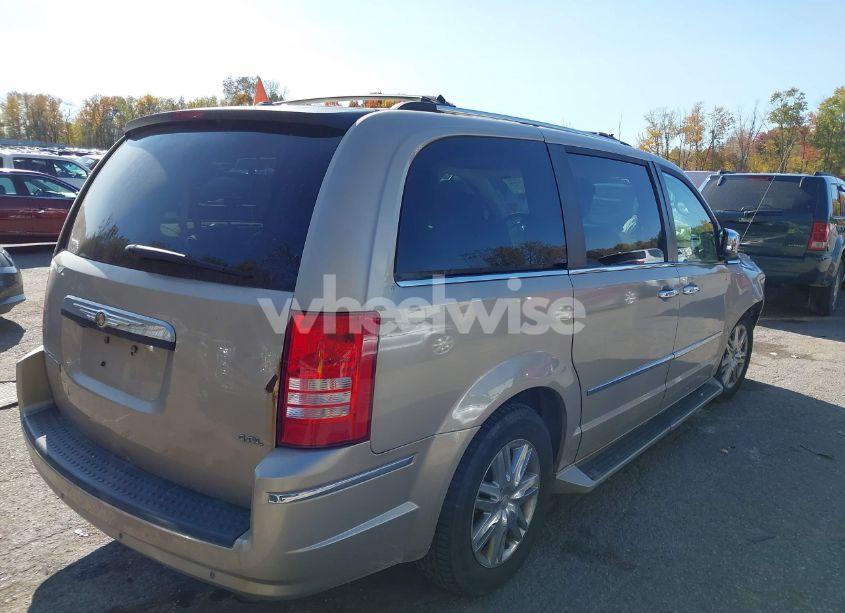 Photo 4 of 2008 Chrysler Town & COUNTRY LIMITED (VIN 2A8HR64X88R753210)