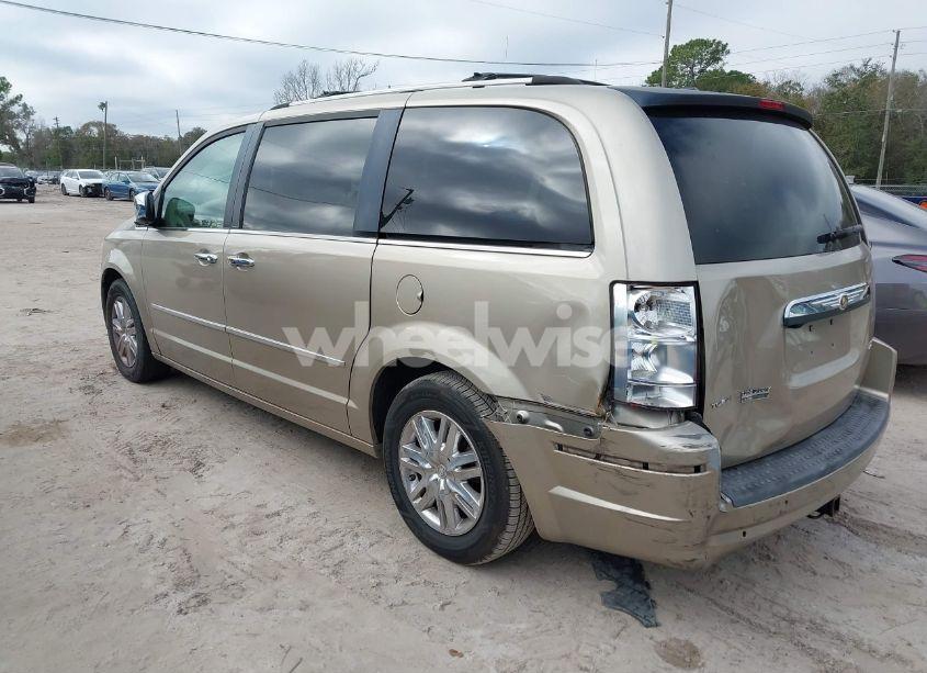 Photo 3 of 2008 Chrysler Town & COUNTRY LIMITED (VIN 2A8HR64X88R838371)