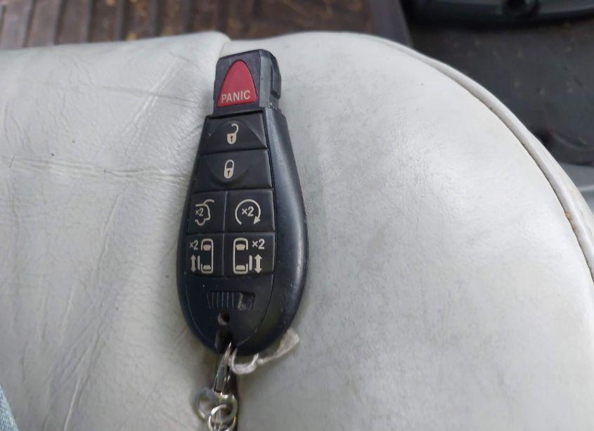 Photo 11 of 2008 Chrysler Town & COUNTRY LIMITED (VIN 2A8HR64X98R634954)