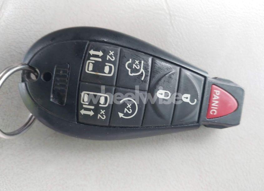 Photo 11 of 2008 Chrysler Town & COUNTRY LIMITED (VIN 2A8HR64X98R690229)