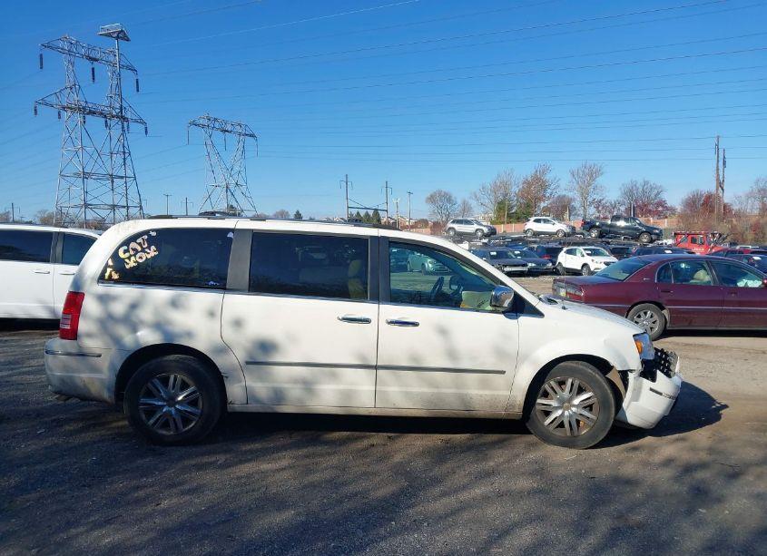 Photo 13 of 2008 Chrysler Town & COUNTRY LIMITED (VIN 2A8HR64X98R826214)