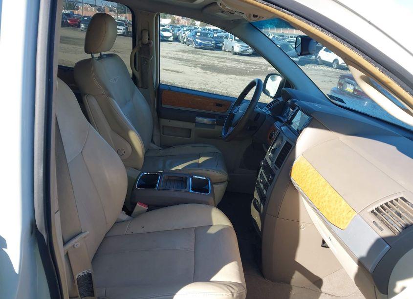 Photo 5 of 2008 Chrysler Town & COUNTRY LIMITED (VIN 2A8HR64X98R826214)