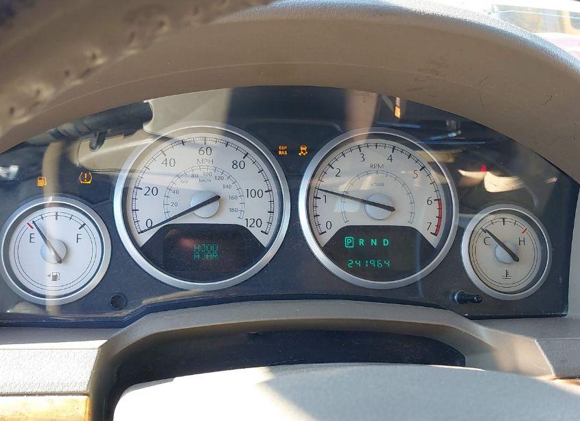 Photo 7 of 2008 Chrysler Town & COUNTRY LIMITED (VIN 2A8HR64X98R826214)