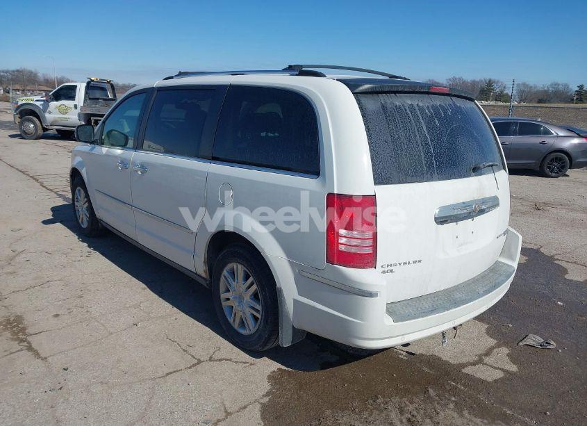 Photo 3 of 2009 Chrysler Town & COUNTRY LIMITED (VIN 2A8HR64X99R581691)