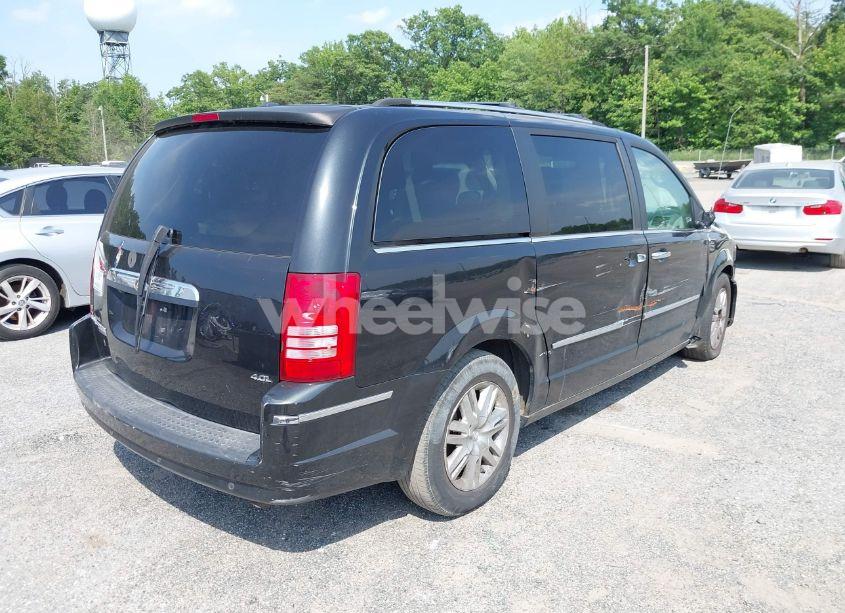 Photo 4 of 2008 Chrysler Town & COUNTRY LIMITED (VIN 2A8HR64XX8R689820)