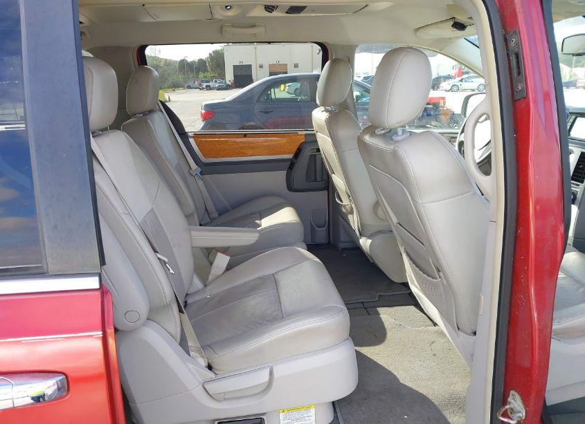 Photo 8 of 2008 Chrysler Town & COUNTRY LIMITED (VIN 2A8HR64XX8R690031)