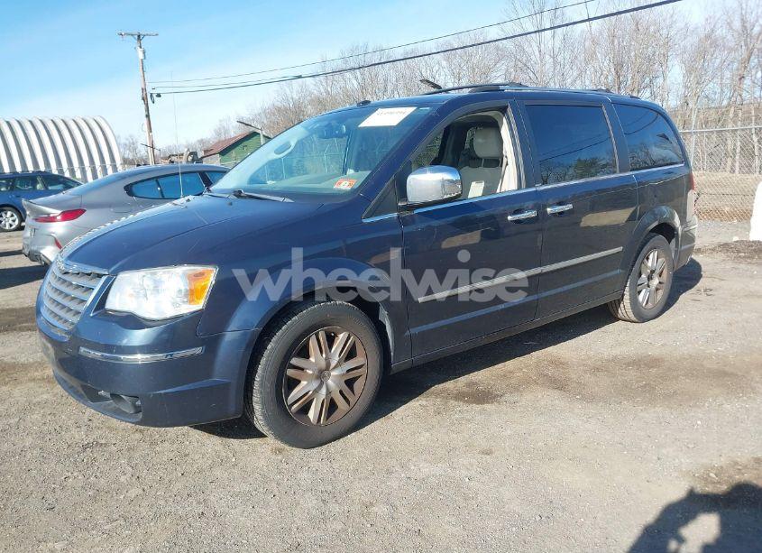 Photo 2 of 2009 Chrysler Town & COUNTRY LIMITED (VIN 2A8HR64XX9R597270)