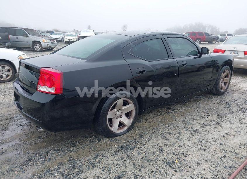 Photo 4 of 2010 Dodge Charger (VIN 2B3AA4CT0AH304586)
