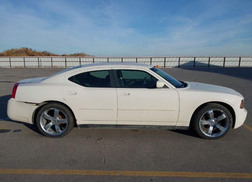 Photo 13 of 2010 Dodge Charger (VIN 2B3AA4CT7AH166383)