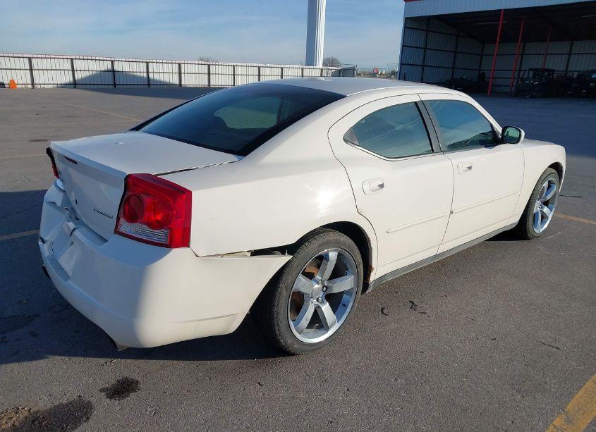 Photo 4 of 2010 Dodge Charger (VIN 2B3AA4CT7AH166383)