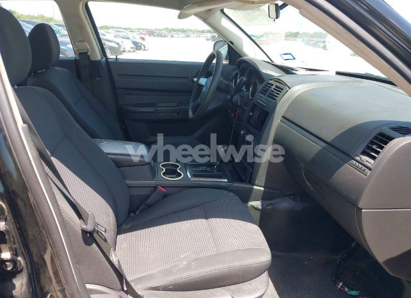 Photo 5 of 2010 Dodge Charger N/A (VIN 2B3AA4CV4AH303393)