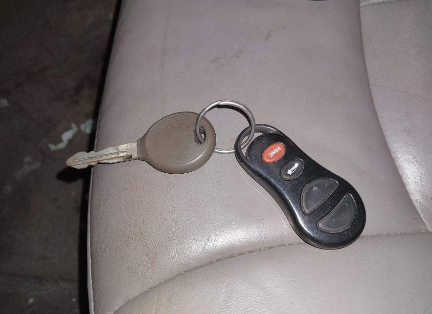 Photo 11 of 2001 Dodge Intrepid ES (VIN 2B3AD56J41H555957)