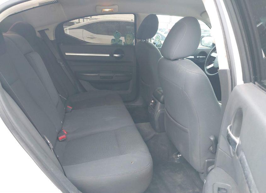 Photo 8 of 2010 Dodge Charger SXT (VIN 2B3CA3CV0AH185622)