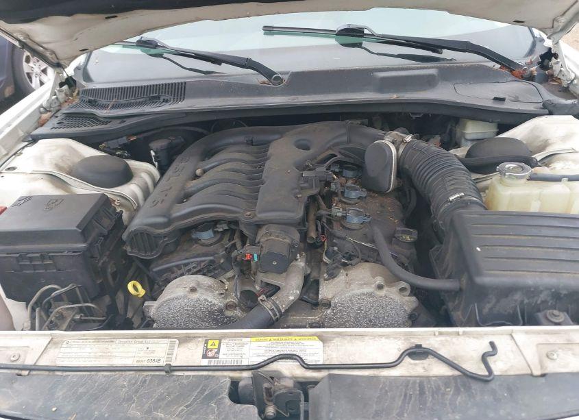 Photo 10 of 2010 Dodge Charger SXT (VIN 2B3CA3CV0AH191940)