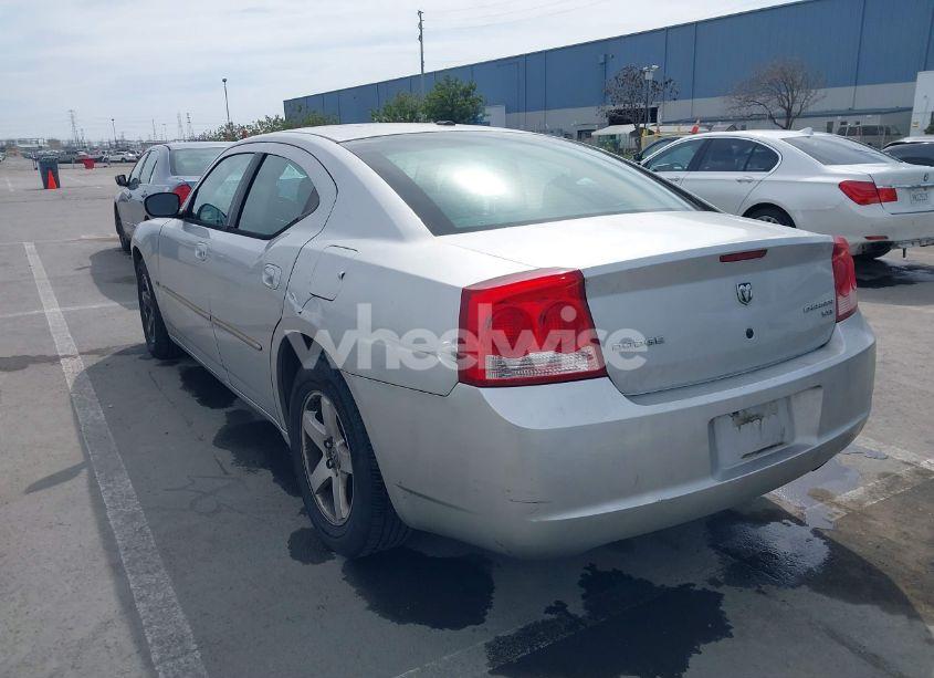 Photo 3 of 2010 Dodge Charger SXT (VIN 2B3CA3CV1AH307940)