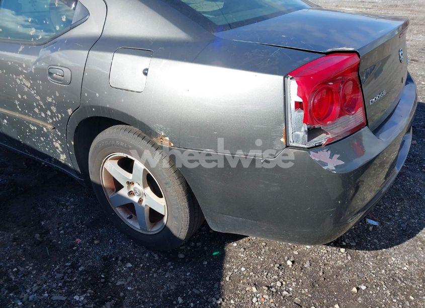 Photo 6 of 2010 Dodge Charger SXT (VIN 2B3CA3CVXAH152952)