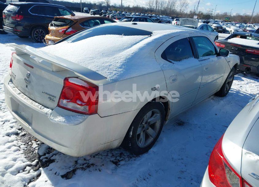Photo 4 of 2010 Dodge Charger R/T (VIN 2B3CA5CT6AH124950)