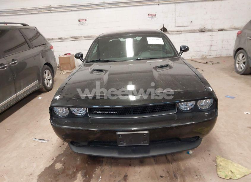 Photo 12 of 2011 Dodge Challenger (VIN 2B3CJ4DG1BH561588)