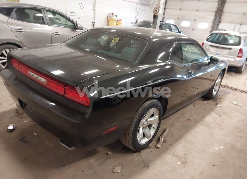 Photo 4 of 2011 Dodge Challenger (VIN 2B3CJ4DG1BH561588)