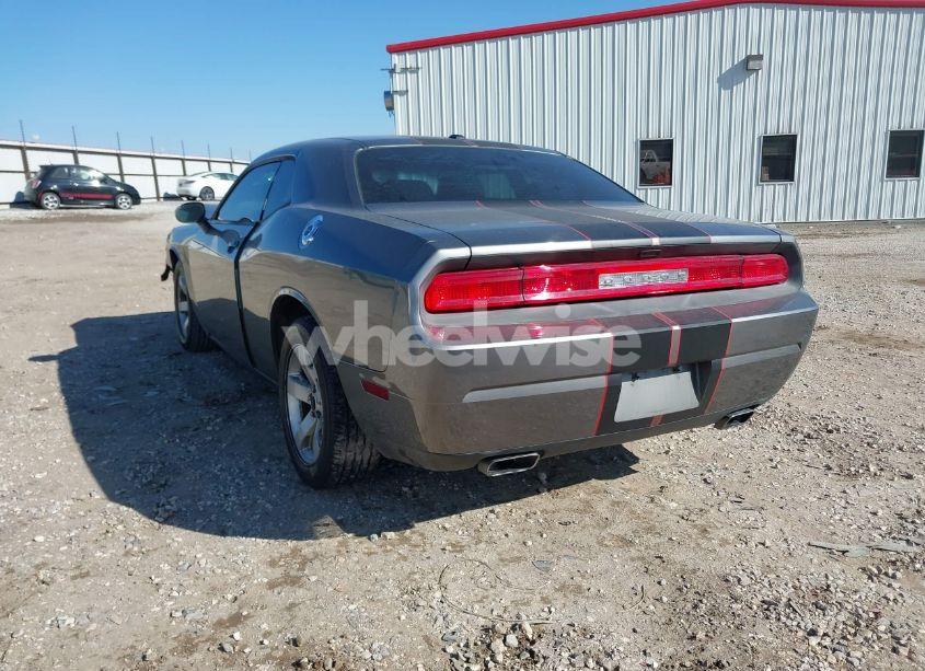Photo 3 of 2011 Dodge Challenger (VIN 2B3CJ4DG3BH512974)