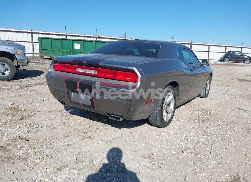 Photo 4 of 2011 Dodge Challenger (VIN 2B3CJ4DG3BH512974)