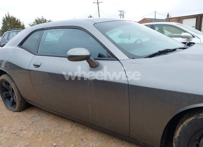 Photo 13 of 2011 Dodge Challenger (VIN 2B3CJ4DG3BH596939)