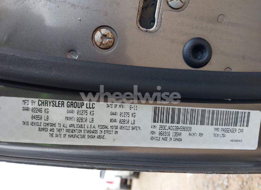 Photo 9 of 2011 Dodge Challenger (VIN 2B3CJ4DG3BH596939)