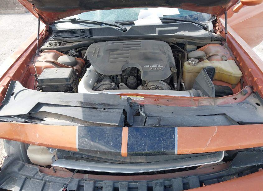 Photo 10 of 2011 Dodge Challenger (VIN 2B3CJ4DG6BH557830)