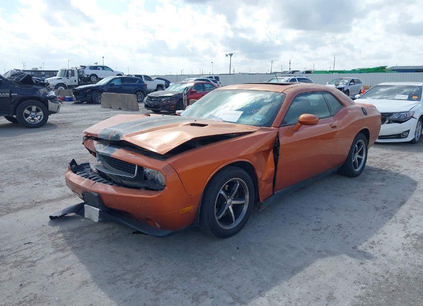 Photo 2 of 2011 Dodge Challenger (VIN 2B3CJ4DG6BH557830)