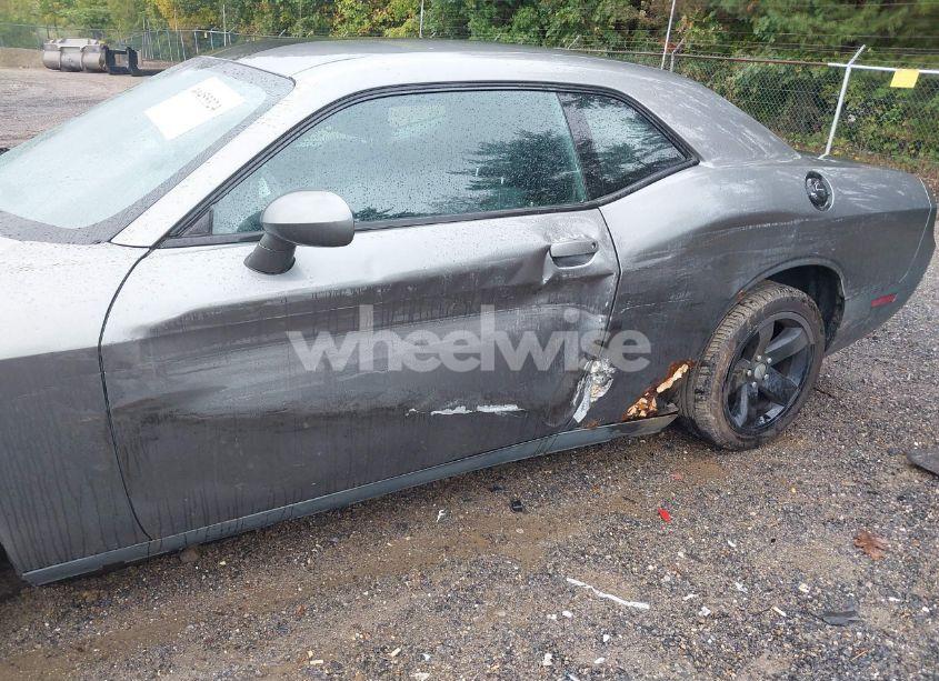 Photo 6 of 2011 Dodge Challenger (VIN 2B3CJ4DG8BH604355)