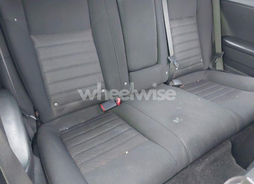 Photo 8 of 2010 Dodge Challenger SE (VIN 2B3CJ4DV1AH102512)