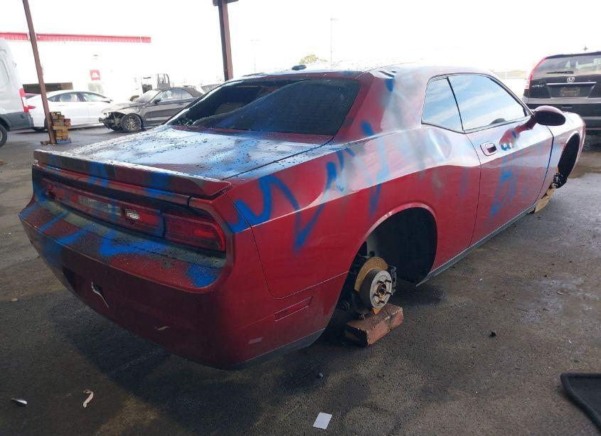 Photo 4 of 2010 Dodge Challenger SE (VIN 2B3CJ4DV1AH134750)