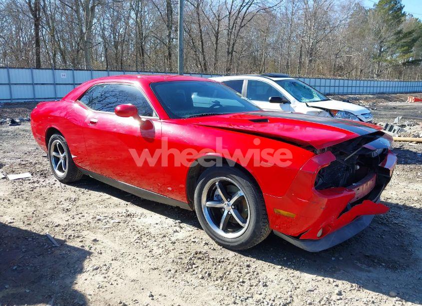 2010 Dodge Challenger SE (VIN 2B3CJ4DV2AH219872) main photo