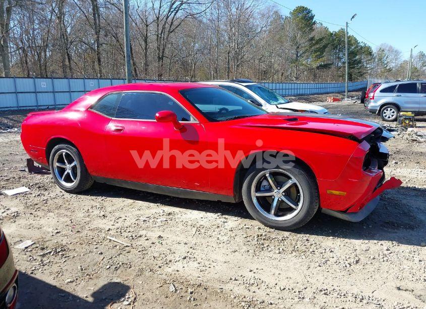 Photo 12 of 2010 Dodge Challenger SE (VIN 2B3CJ4DV2AH219872)